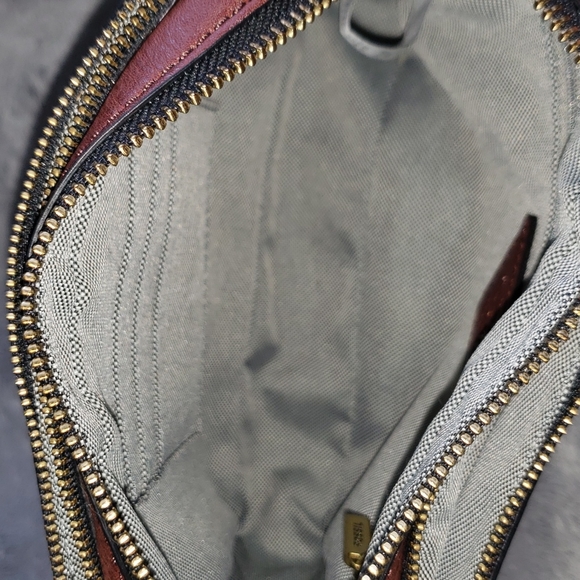 Fossil Campbell ZB7265 Crossbody Chevron Style - Picture 7 of 7